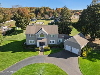 190 Robertsville Rd, Freehold, NJ 07728