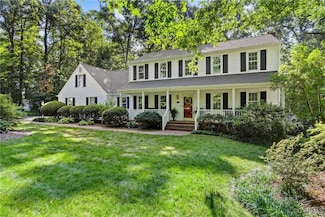1007 Lady Jean Ct, Midlothian, VA 23114