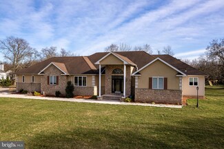 174 Cedar Grove Ln, Somerset, NJ 08873