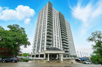 2200 Victory Pkwy, Cincinnati, OH 45206