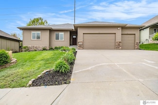 18305 Mason St, Elkhorn, NE 68022