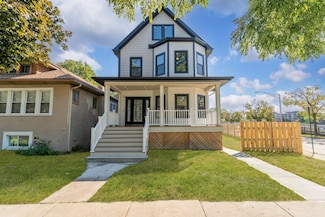 928 Lyman Ave, Oak Park, IL 60304