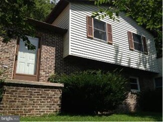142 Koller Rd, Shoemakersville, PA 19555