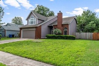 2817 W Vandalia St, Broken Arrow, OK 74012