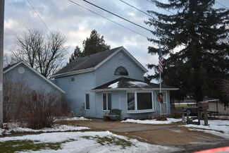 538 N Spring St, Columbus, WI 53925