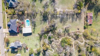 1101 8th St, Honey Grove, TX 75446