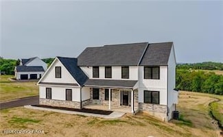 883 Emerald Valley Ln, Bangor, PA 18013