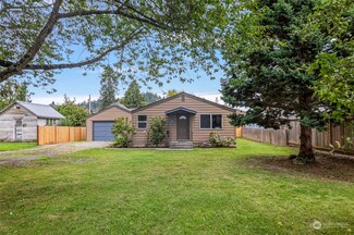 925 Greenleaf Ave, Burlington, WA 98233