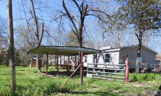 132 Charles St, Palmetto, LA 71358