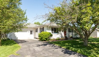 2616 Beech Dr, Columbus, IN 47203