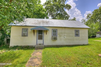 712 Joplin St, Sarcoxie, MO 64862
