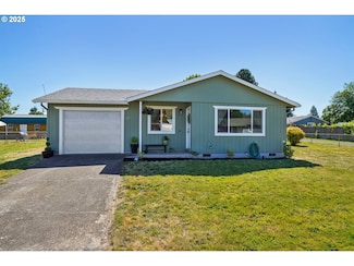 415 Carol Ct, Molalla, OR 97038