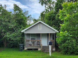 110 4th Ave, Thomasville, GA 31792