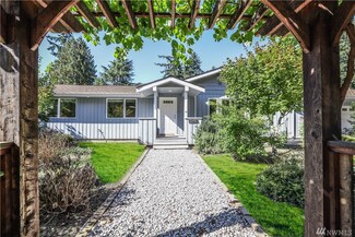 19615 36th Ave NE, Lake Forest Park, WA 98155
