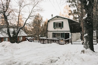 753 Maple Ln, Sugarloaf, CA 92386