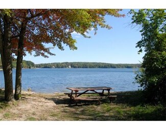 17 Peters Cove Rd, Douglas, MA 01516