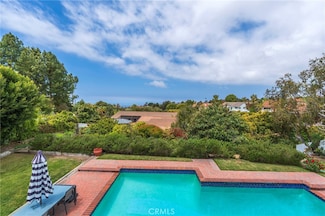 23 Country Meadow Rd, Rolling Hills Estates, CA 90274