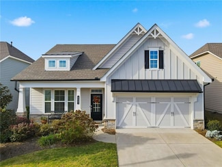 707 Evergreen Ln, Canton, GA 30114