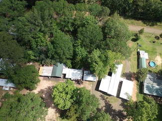 371 Cr 428, Bronson, TX 75930