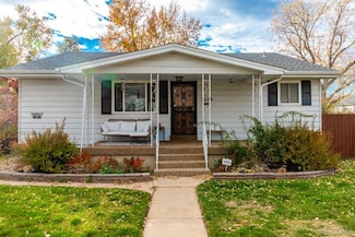 3279 S Pearl St, Englewood, CO 80113