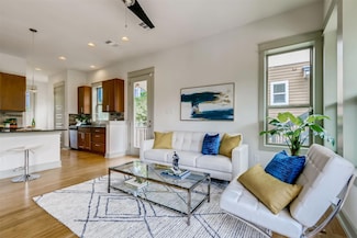 2709 E 13th St Unit C, Austin, TX 78702