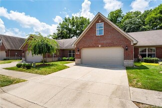 1916 Majestic Meadows Dr, Clarksville, IN 47129