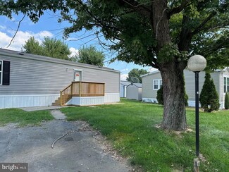 41 Crestview Estate, New Eagle, PA 15067