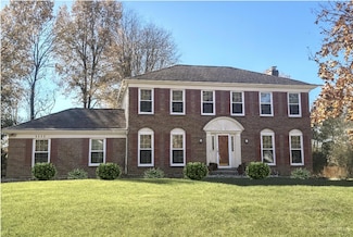 1117 Hunters Run Dr, Amelia, OH 45102