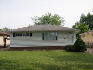 19127 Parkmount Ave, Cleveland, OH 44135