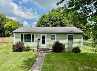 135 B St, Wilmington, OH 45177