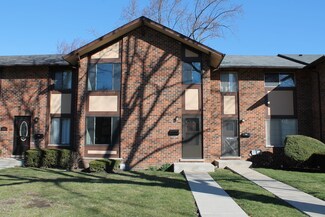 18W142 14th St Unit 8, Villa Park, IL 60181