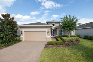 1647 Victoria Gardens Dr, Deland, FL 32724