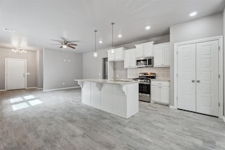 422 Grove St, Perry, OK 73077