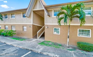 241 Bristol Ct, Melbourne, FL 32935