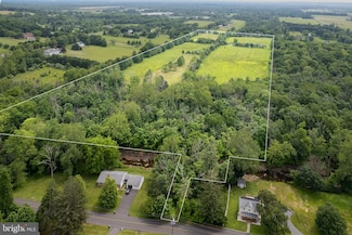 48 Fairview Rd, Skillman, NJ 08558