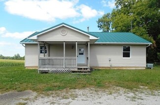 6622 S 1300 W, Mentone, IN 46539