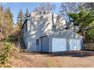 580 NE Westview Ln, Estacada, OR 97023
