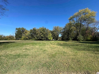 1118 N 8th St, Paducah, KY 42001