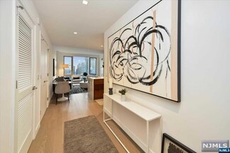75 Park Ln S Unit 1911, Jersey City, NJ 07310