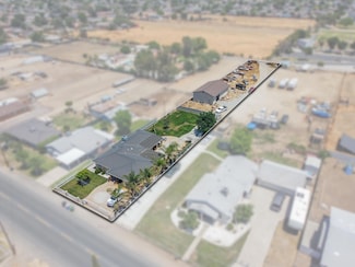 1455 Beulah St, Hanford, CA 93230