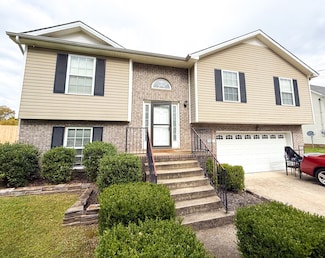 985 Silty Dr, Clarksville, TN 37042