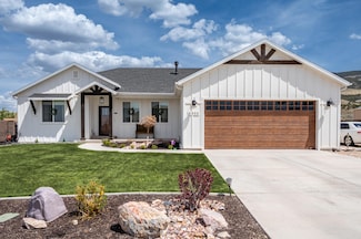 4302 N Tomahawk Dr, Enoch, UT 84721