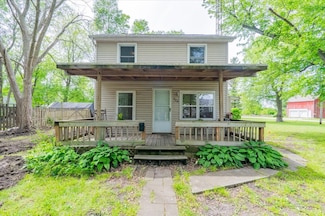 323 N 2nd Ave, Chenoa, IL 61726