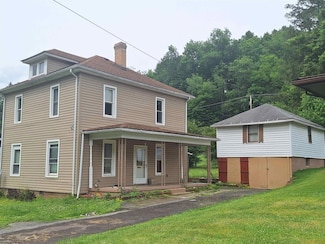 191 Valley St, Salem, WV 26426