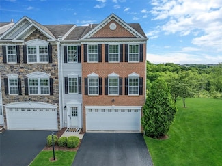 254 Grace Manor Dr, Coraopolis, PA 15108