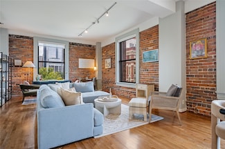 915 Franklin St Unit 3D, Houston, TX 77002