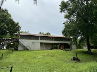 490 Boggy Bayou Rd, Marksville, LA 71351