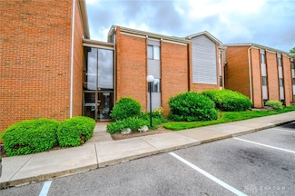 1028 Hidden Landing Trail Unit B, Dayton, OH 45449