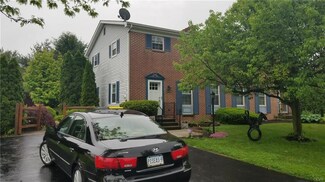 5004 Mohawk Dr, Schnecksville, PA 18078