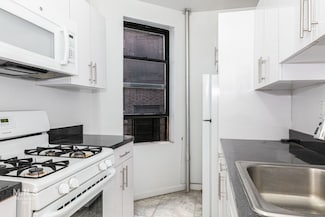 45 Thayer St Unit 1-D, New York, NY 10040